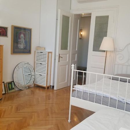Room Next To Porto Montenegro 티바트 외부 사진