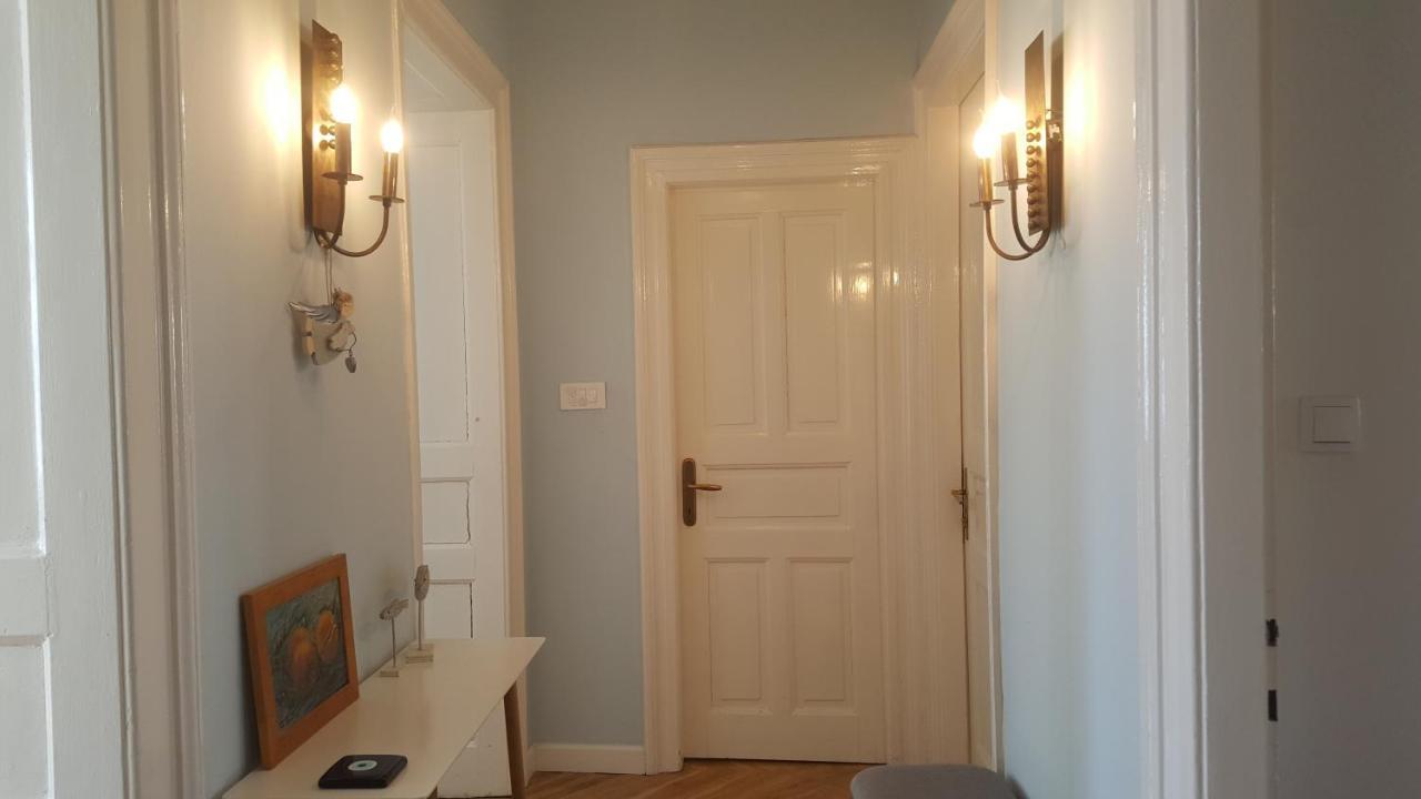 Room Next To Porto Montenegro 티바트 외부 사진