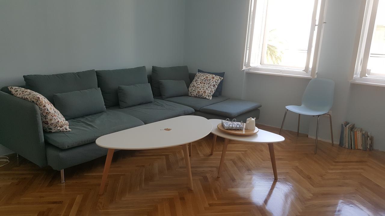 Room Next To Porto Montenegro 티바트 외부 사진